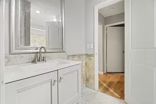 12929 Pennystone Dr, Farmers Branch, TX 75244 - Photo 4