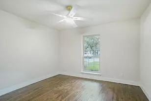 9332 Loma Vista Dr, Dallas, TX 75243 - Photo 20