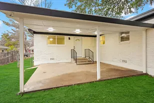 6005 St Johns Ln, Fort Worth, TX 76114 - Photo 14