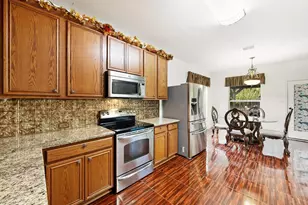 513 Rocky Creek Dr, Mansfield, TX 76063 - Photo 16