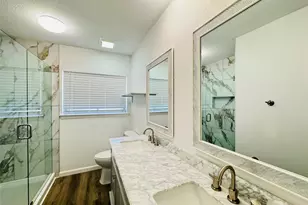 2118 Rock Creek Dr, Grand Prairie, TX 75050 - Photo 18