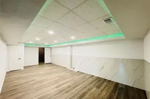 2118 Rock Creek Dr, Grand Prairie, TX 75050 - Photo 16