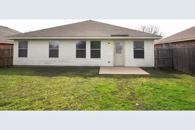1421 Queens Brook Lane, Fort Worth, TX 76140 - Photo 22