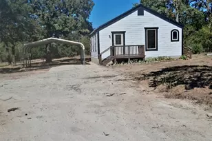 600 Windy Hill Ln, Springtown, TX 76082 - Photo 24