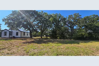 600 Windy Hill Lane, Springtown, TX 76082 - Photo 22
