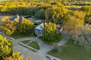 1860 Plum Creek Dr, Midlothian, TX 76065 - Photo 4