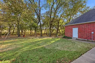 1860 Plum Creek Dr, Midlothian, TX 76065 - Photo 38