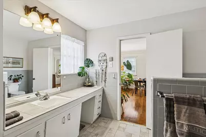 4805 Hildring Drive E, Fort Worth, TX 76109 - Photo 18