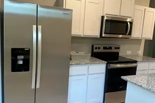 3008 Pecan Farm Ln, Fort Worth, TX 76140 - Photo 4