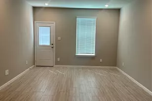 3008 Pecan Farm Ln, Fort Worth, TX 76140 - Photo 2