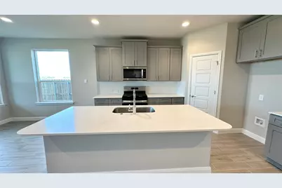 10800 Black Onyx Drive, Fort Worth, TX 76036 - Photo 2