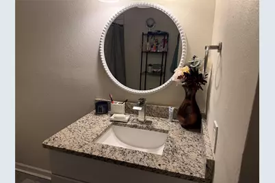 110 S Hickory Avenue, Denison, TX 75020 - Photo 4