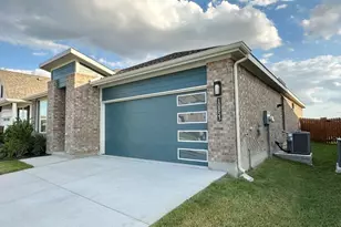 10853 Black Onyx Dr, Fort Worth, TX 76036 - Photo 4