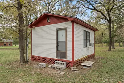 649 Raceway Road, Axtell, TX 76624 - Photo 28