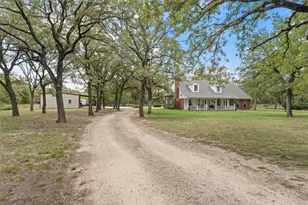 649 Raceway Rd, Axtell, TX 76624 - Photo 4