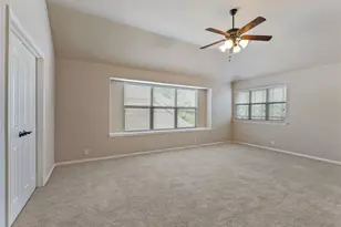 952 Tara Dr, Burleson, TX 76028 - Photo 10