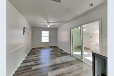 1019 Park Center Street, Benbrook, TX 76126 - Photo 8