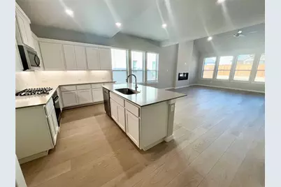 1904 Edgewater Street, Celina, TX 75009 - Photo 4