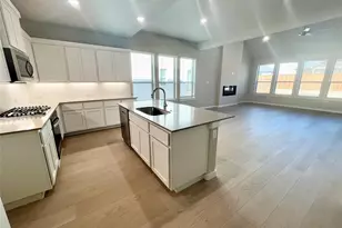 1904 Edgewater St, Celina, TX 75009 - Photo 4