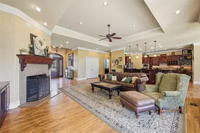 1719 Moreland Drive, Sherman, TX 75090 - Photo 6