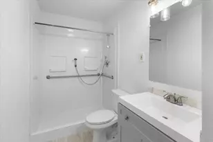 608 N East St, Arlington, TX 76011 - Photo 18