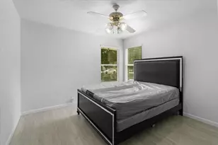 608 N East St, Arlington, TX 76011 - Photo 16