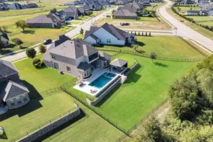 1137 Stone Bridge Pass, Gunter, TX 75058 - Photo 4