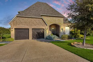 1137 Stone Bridge Pass, Gunter, TX 75058 - Photo 2