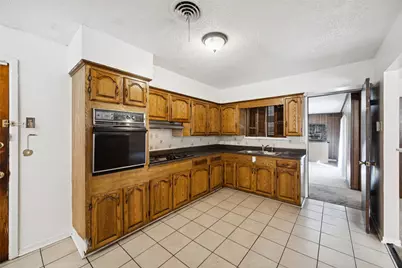 2739 Plaza Boulevard, Dallas, TX 75241 - Photo 8