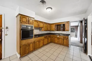 2739 Plaza Blvd, Dallas, TX 75241 - Photo 8