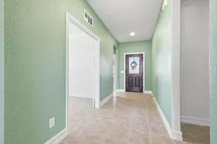 900 Memorial Dr, Little Elm, TX 76227 - Photo 8