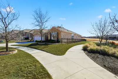 900 Memorial Drive, Little Elm, TX 76227 - Photo 6