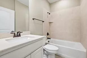 900 Memorial Dr, Little Elm, TX 76227 - Photo 10