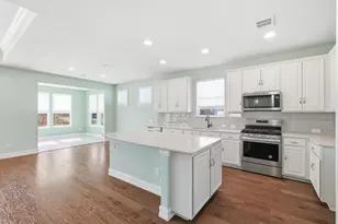 900 Memorial Dr, Little Elm, TX 76227 - Photo 2
