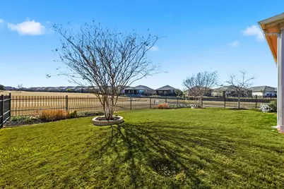 900 Memorial Drive, Little Elm, TX 76227 - Photo 34