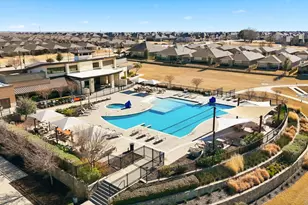 900 Memorial Dr, Little Elm, TX 76227 - Photo 6