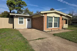 1513 Arcady Ln, Irving, TX 75061 - Photo 2