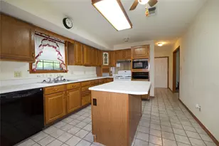 1196 Co Rd 260, Gainesville, TX 76240 - Photo 24