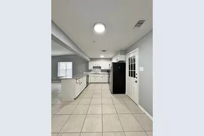 5652 Conlin Drive, Fort Worth, TX 76134 - Photo 8