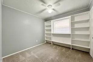 5652 Conlin Dr, Fort Worth, TX 76134 - Photo 22