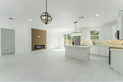 206 Ross Street W, Sulphur Springs, TX 75482 - Photo 2