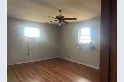 203 Washington Avenue, Strawn, TX 76475 - Photo 12