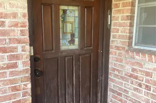 203 Washington Ave, Strawn, TX 76475 - Photo 2