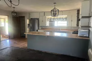 203 Washington Ave, Strawn, TX 76475 - Photo 8