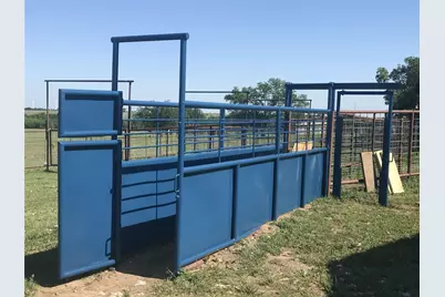 1332 County Road 423, Muenster, TX 76252 - Photo 22