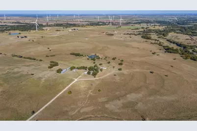 1332 County Road 423, Muenster, TX 76252 - Photo 30