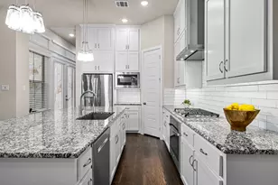 3704 Tussock Dr, Dallas, TX 75209 - Photo 10