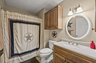 1929 Mamie Rd, Greenville, TX 75402 - Photo 12