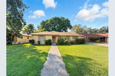 817 S Rusk Street, Gainesville, TX 76240 - Photo 2