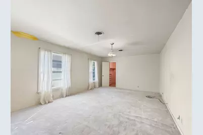 817 S Rusk Street, Gainesville, TX 76240 - Photo 14